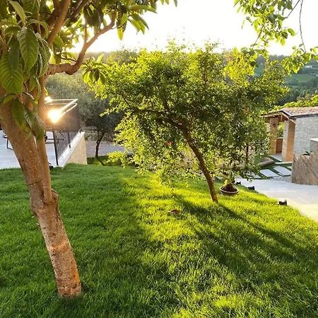 Relais Frasimon Antico Casale *