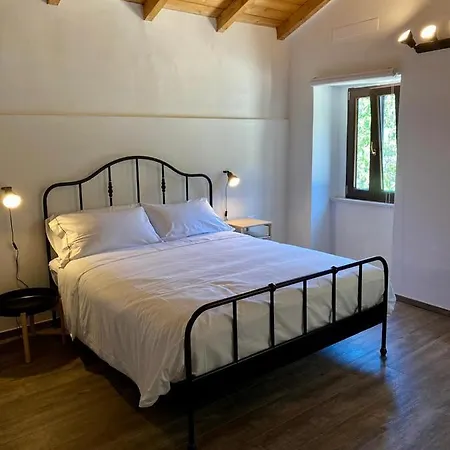 Relais Frasimon Antico Casale Station touristique