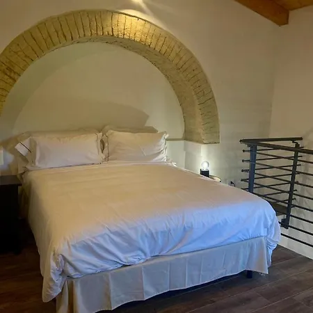 Relais Frasimon Antico Casale 圣维托彻帝诺