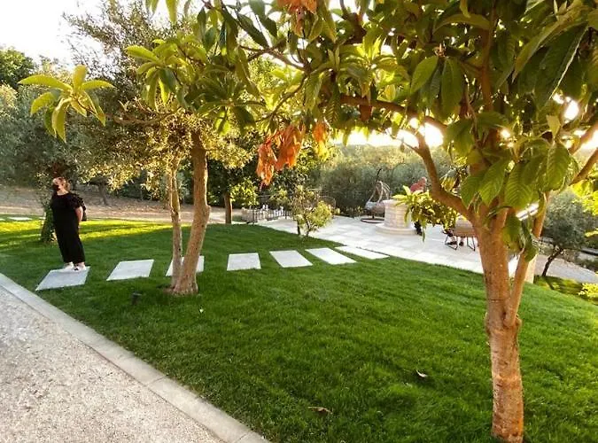 Relais Frasimon Antico Casale Курортный комплекс Сан-Вито-Кьетино