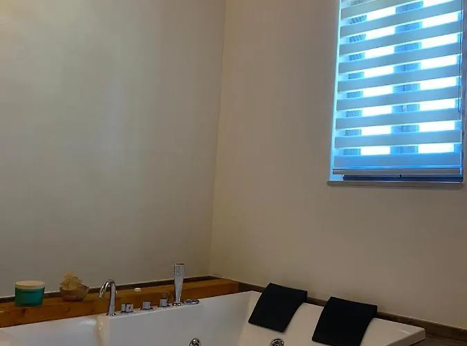 Relais Frasimon Antico Casale Курортный комплекс *